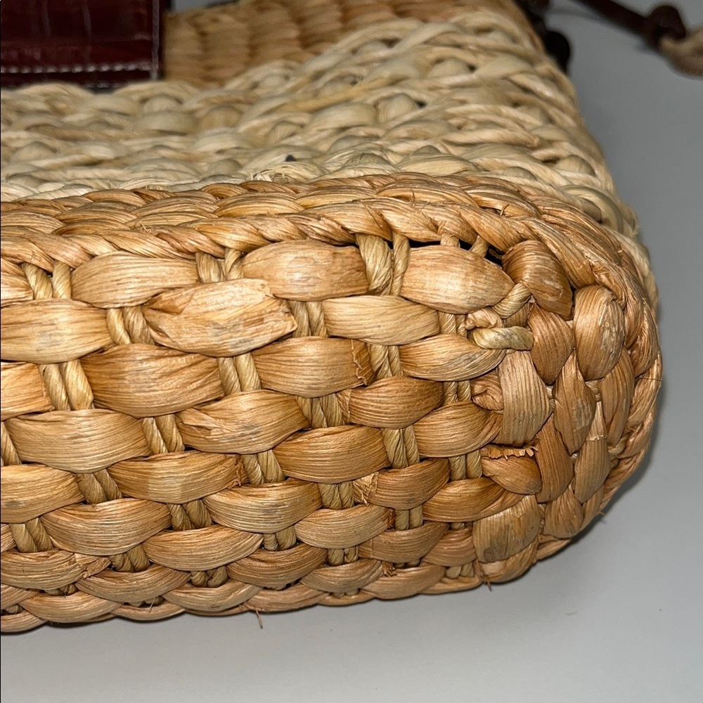 Brighton Tan and Brown Woven Shoulder Bag / gorgeous - Picture 8 of 16